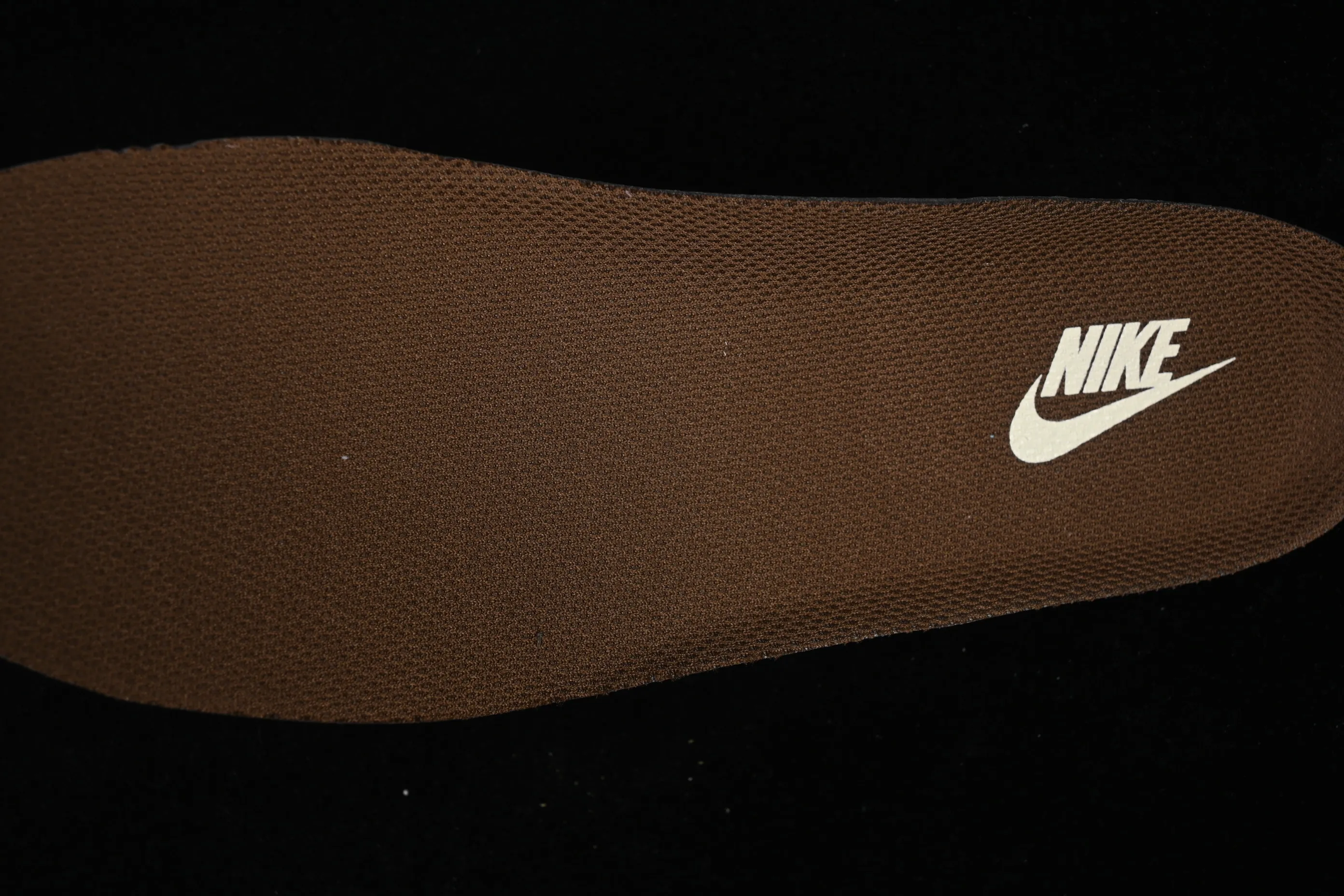 All Categories Nk Air Force 1 Air Force Series Nk Air Force 1 Low Air Force Low Nike Air Force 1'07 Low Year of the Horse Limited Co-branded White Brown Coin Style Air Force 1 Low-top Casual Shoes DW8806-007